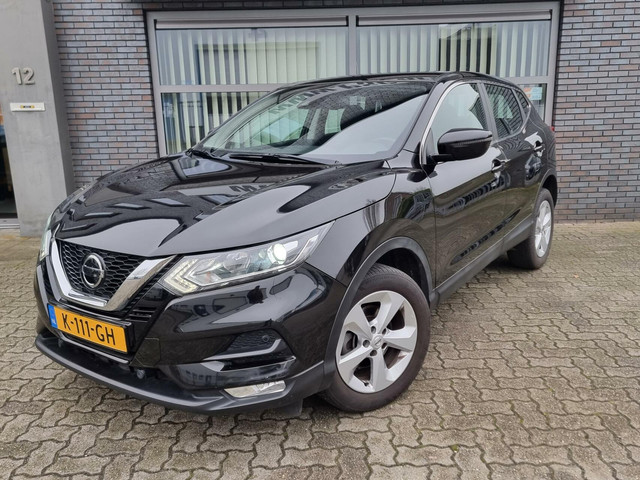 nissan-qashqai-1.3-dig-t-navi-auto-led-trekh-carplay-winter-pack