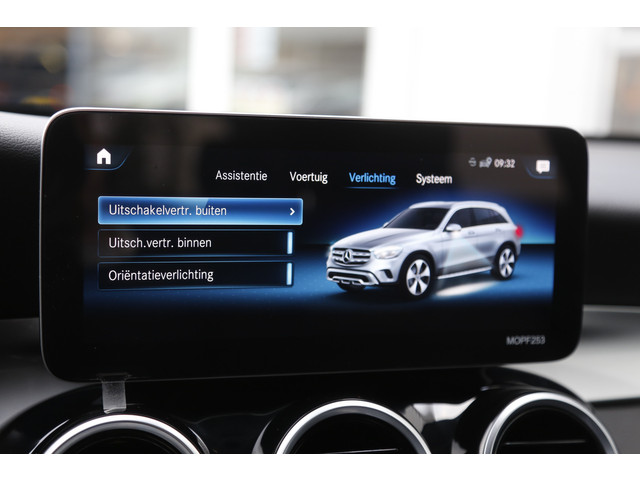 Mercedes-Benz GLC 300e 4MATIC PHEV Plug in hybride*BTW*1ste Eig*Perfect Onderh.*Elek. Trekhaak Act. Remass. Parkeerass. LED Stoelverw. Cruise-Cont