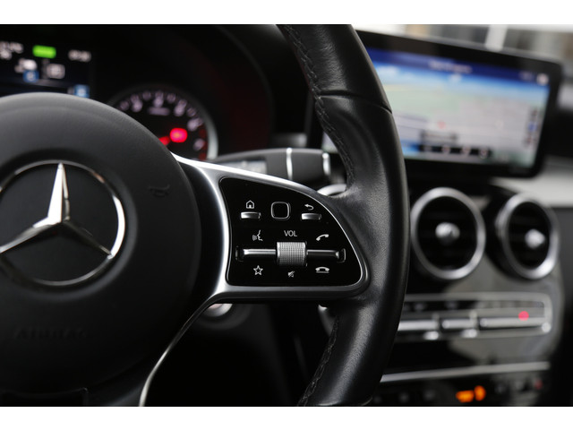 Mercedes-Benz GLC 300e 4MATIC PHEV Plug in hybride*BTW*1ste Eig*Perfect Onderh.*Elek. Trekhaak Act. Remass. Parkeerass. LED Stoelverw. Cruise-Cont