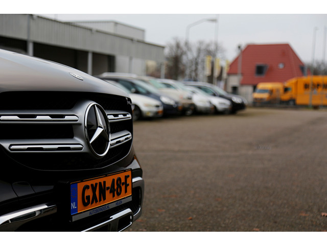 Mercedes-Benz GLC 300e 4MATIC PHEV Plug in hybride*BTW*1ste Eig*Perfect Onderh.*Elek. Trekhaak Act. Remass. Parkeerass. LED Stoelverw. Cruise-Cont