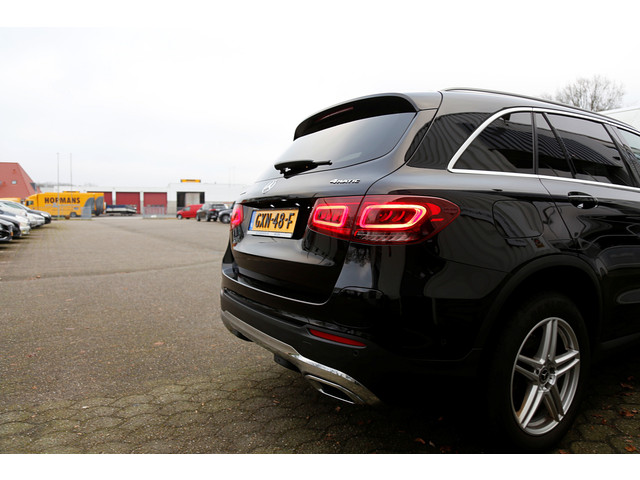 Mercedes-Benz GLC 300e 4MATIC PHEV Plug in hybride*BTW*1ste Eig*Perfect Onderh.*Elek. Trekhaak Act. Remass. Parkeerass. LED Stoelverw. Cruise-Cont
