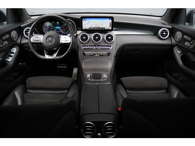 Mercedes-Benz GLC Coupé 300 4MATIC Premium+ AMG Line Aut9 | Schuifdak | Distronic+ | Trekhaak | Burmester | Memory | Surround Camera | Multibeam L