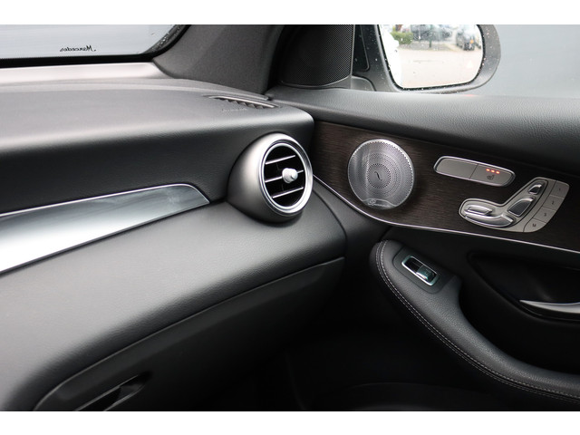 Mercedes-Benz GLC Coupé 300 4MATIC Premium+ AMG Line Aut9 | Schuifdak | Distronic+ | Trekhaak | Burmester | Memory | Surround Camera | Multibeam L