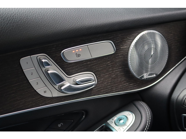 Mercedes-Benz GLC Coupé 300 4MATIC Premium+ AMG Line Aut9 | Schuifdak | Distronic+ | Trekhaak | Burmester | Memory | Surround Camera | Multibeam L