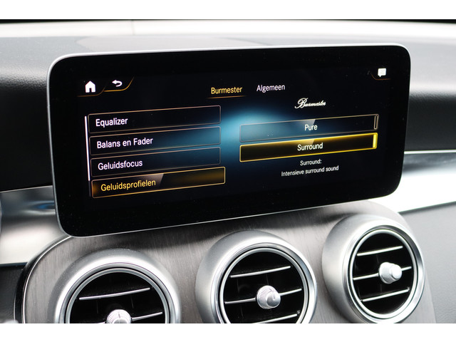 Mercedes-Benz GLC Coupé 300 4MATIC Premium+ AMG Line Aut9 | Schuifdak | Distronic+ | Trekhaak | Burmester | Memory | Surround Camera | Multibeam L