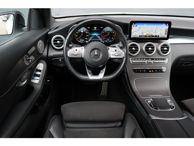 Mercedes-Benz GLC Coupé 300 4MATIC Premium+ AMG Line Aut9 | Schuifdak | Distronic+ | Trekhaak | Burmester | Memory | Surround Camera | Multibeam L