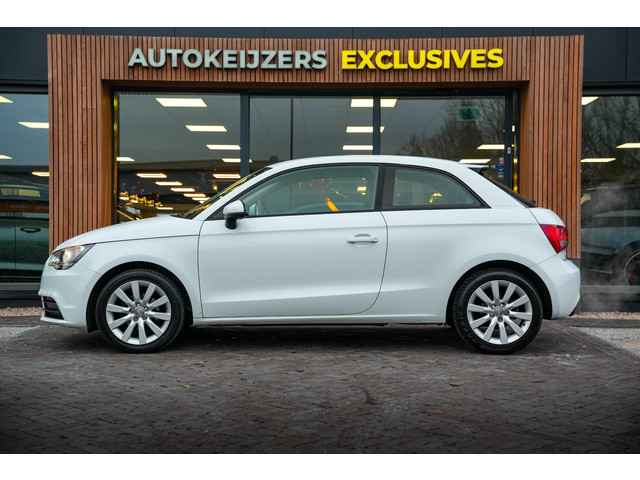 Audi A1 1.2 TFSI Connect Stoelverwarming cruisecontrol