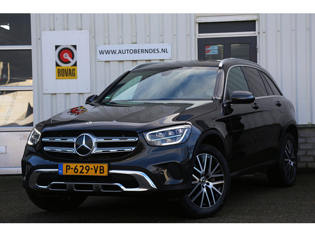 Mercedes-Benz GLC 300e Plug in hybride PHEV 4MATIC Luxury*NL-Auto*Perfect MB Onderh.*1ste Eig*Elek. Trekhaak Elek. Klep Digi.Klokken Standkachel C