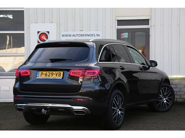 Mercedes-Benz GLC 300e Plug in hybride PHEV 4MATIC Luxury*NL-Auto*Perfect MB Onderh.*1ste Eig*Elek. Trekhaak Elek. Klep Digi.Klokken Standkachel C
