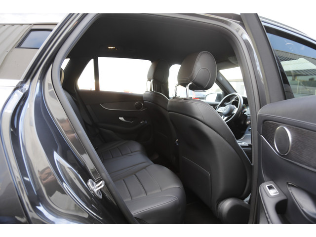 Mercedes-Benz GLC 300e Plug in hybride PHEV 4MATIC Luxury*NL-Auto*Perfect MB Onderh.*1ste Eig*Elek. Trekhaak Elek. Klep Digi.Klokken Standkachel C