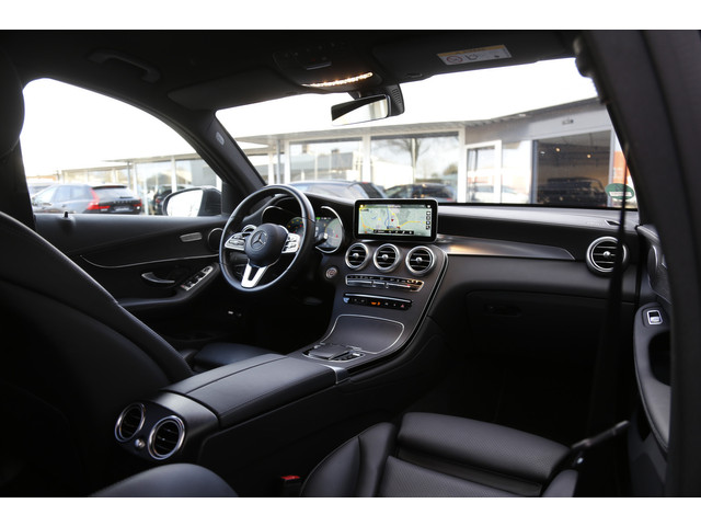 Mercedes-Benz GLC 300e Plug in hybride PHEV 4MATIC Luxury*NL-Auto*Perfect MB Onderh.*1ste Eig*Elek. Trekhaak Elek. Klep Digi.Klokken Standkachel C