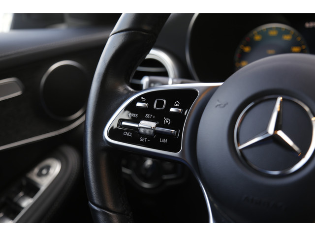 Mercedes-Benz GLC 300e Plug in hybride PHEV 4MATIC Luxury*NL-Auto*Perfect MB Onderh.*1ste Eig*Elek. Trekhaak Elek. Klep Digi.Klokken Standkachel C
