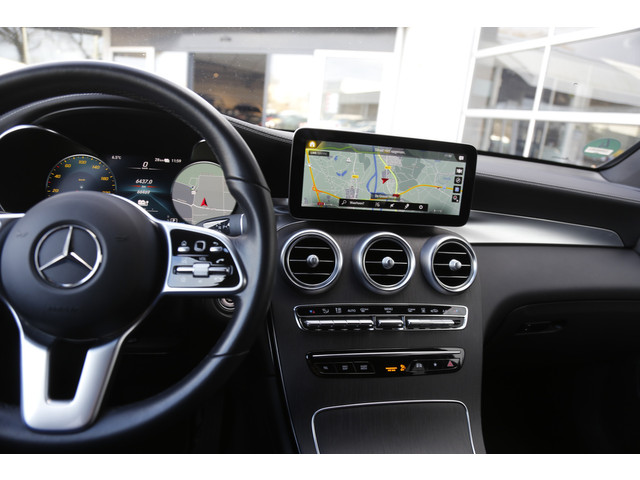 Mercedes-Benz GLC 300e Plug in hybride PHEV 4MATIC Luxury*NL-Auto*Perfect MB Onderh.*1ste Eig*Elek. Trekhaak Elek. Klep Digi.Klokken Standkachel C