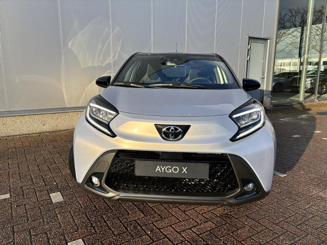 toyota-aygo-x-1.0-vvt-i-mt-jbl--apple-carplay--android-auto--stoelverwarming.