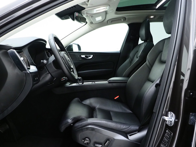 Volvo XC60 2.0 T6 Long Range Recharge AWD Ultimate | Panoramadak | Pilot Assist | Harman Kardon | 360 | Head Up
