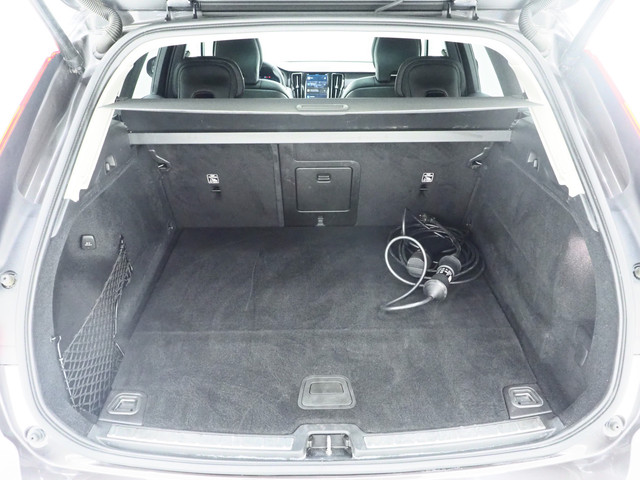 Volvo XC60 2.0 T6 Long Range Recharge AWD Ultimate | Panoramadak | Pilot Assist | Harman Kardon | 360 | Head Up