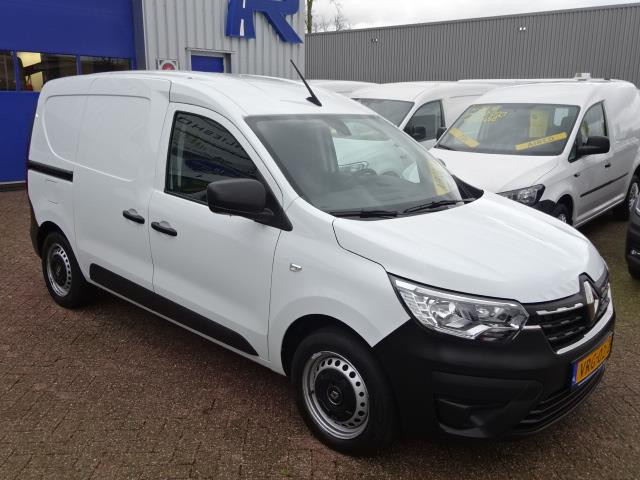 toyota-proace-city-1.5-d-4d-professional-eu6-long-l2-airco-navigatie-pdc