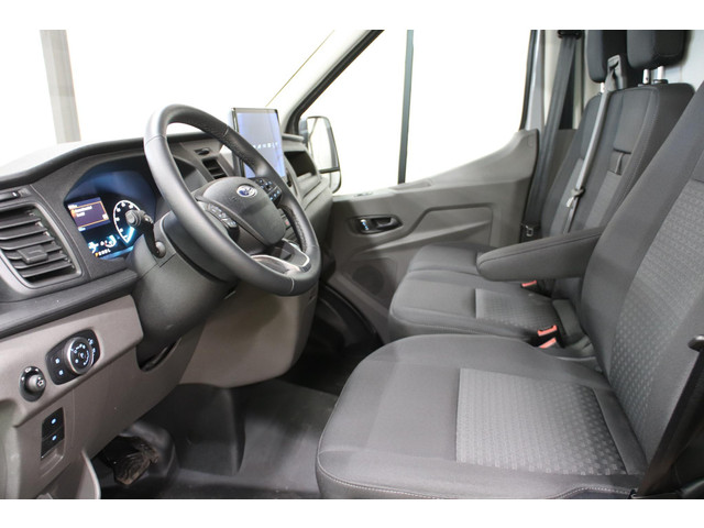 Ford E-Transit L3H2 Trend 68 kWh ELEKTRISCH NAVIGATIESYSTEEM Ford Transit L3H2 Trend 68 kWh ELEKTRISCH NAVIGATIESYSTEEM
