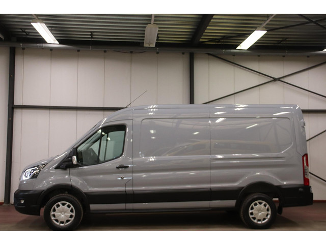 Ford E-Transit L3H2 Trend 68 kWh ELEKTRISCH NAVIGATIESYSTEEM Ford Transit L3H2 Trend 68 kWh ELEKTRISCH NAVIGATIESYSTEEM