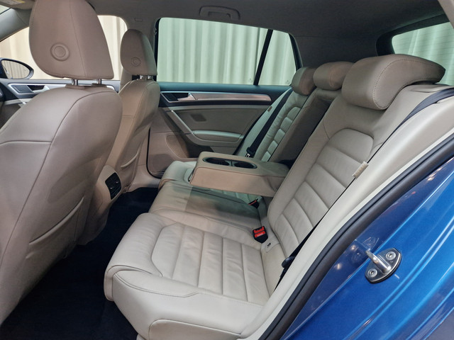 Volkswagen e-Golf *Leder* Warmtepomp Stoelverwarming Adapt. Cruise LED Keyless Dynaudio Camera Navigatie LMV