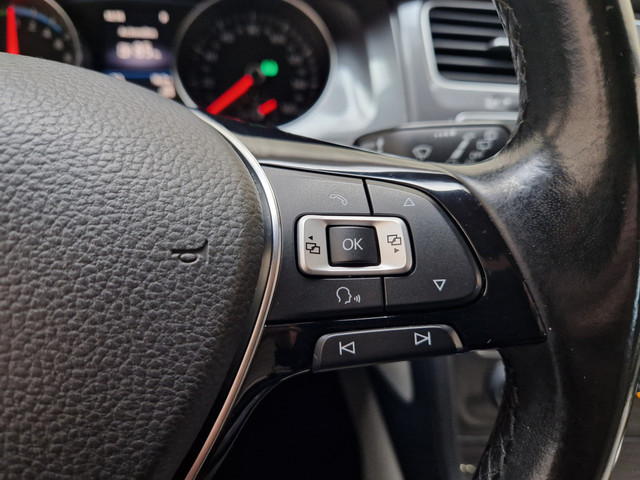 Volkswagen e-Golf *Leder* Warmtepomp Stoelverwarming Adapt. Cruise LED Keyless Dynaudio Camera Navigatie LMV