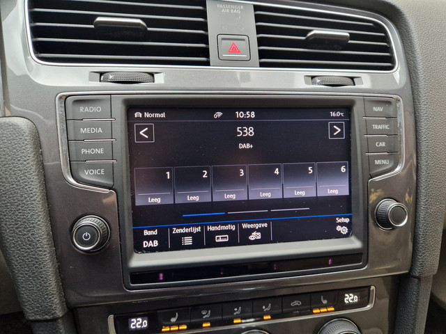 Volkswagen e-Golf *Leder* Warmtepomp Stoelverwarming Adapt. Cruise LED Keyless Dynaudio Camera Navigatie LMV