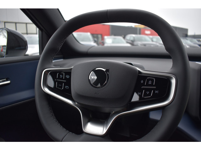 Volvo EX30 Extended Range Plus 69 kWh | 6000,- korting | Climate Pack | Apple Carplay | H&K | Camera | 19'LMV | ACC