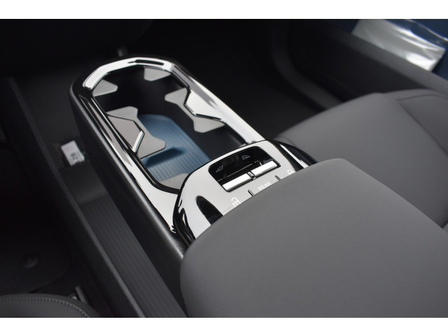 Volvo EX30 Extended Range Plus 69 kWh | 6000,- korting | Climate Pack | Apple Carplay | H&K | Camera | 19'LMV | ACC