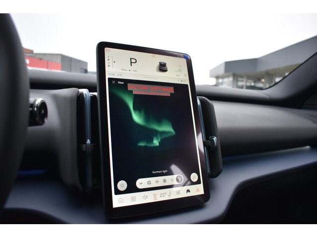 Volvo EX30 Extended Range Plus 69 kWh | 6000,- korting | Climate Pack | Apple Carplay | H&K | Camera | 19'LMV | ACC