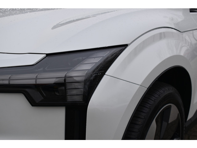 Volvo EX30 Extended Range Plus 69 kWh | 6000,- korting | Climate Pack | Apple Carplay | H&K | Camera | 19'LMV | ACC
