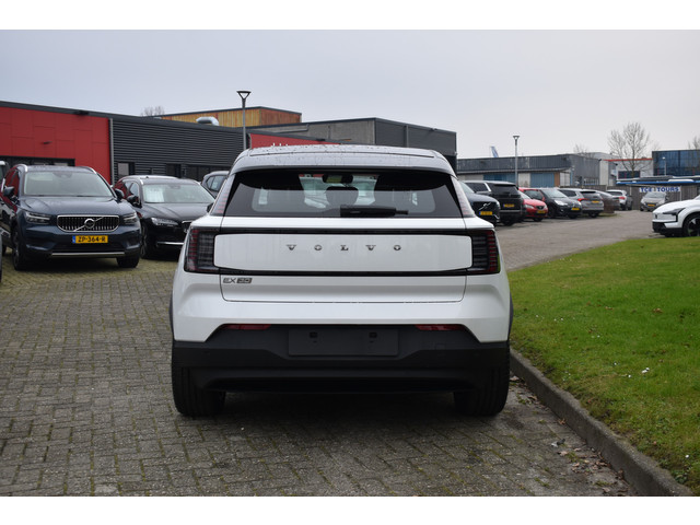 Volvo EX30 Extended Range Plus 69 kWh | 6000,- korting | Climate Pack | Apple Carplay | H&K | Camera | 19'LMV | ACC