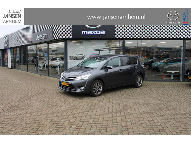 toyota-verso-1.8-vvt-i-business-top-5-editie---automaat--trekhaak--clima--camera--navi--lmv-17-inch