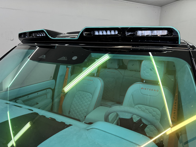 Land Rover Defender 2.0 P400e 110 X✅Customized Signature Car✅UNIEK✅Custom Interieur✅Stoelventilatie✅URBAN✅Meridian✅Panoramadak✅