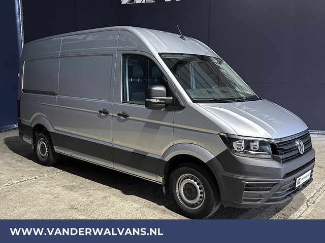 volkswagen-crafter-2.0-tdi-141pk-l3h3-l2h2-euro6-airco---camera---apple-carplay---cruisecontrol---chauffeursstoel-parkeersensoren--bijrijdersbank--