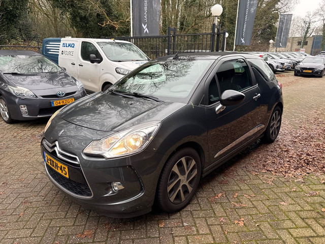 citroen-ds3-cabrio-1.2-vti-so-chic--nl-auto-nap--navi-l-cruise-l-led-l-pdc--nieuwe-d-riem-l-dealer-oh-l-nieuwstaat-