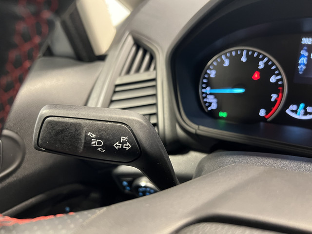 Ford EcoSport 1.0 EcoBoost ST-Line | Navigatie Android Apple Carplay | LM Velgen 17 | PDC Voor en Achter | Voorstoelen en Stuurwiel Verwarmd