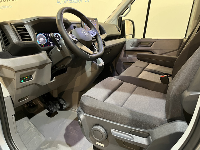 Volkswagen Crafter 2.0 TDI L3H2 140 PK DSG Automaat Euro 6 Airco Cruise Control PDC CarPlay 3-Zits NIEUW MODEL !! 1.400 KM !!