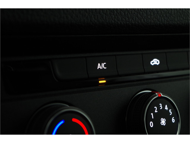 Volkswagen Crafter 35t 2.0 TDI L3H2 > BPM vrij!\Camera cruise control Apple Carplay Android Auto parkeersensor voor en achter Lease ook mogelijk!
