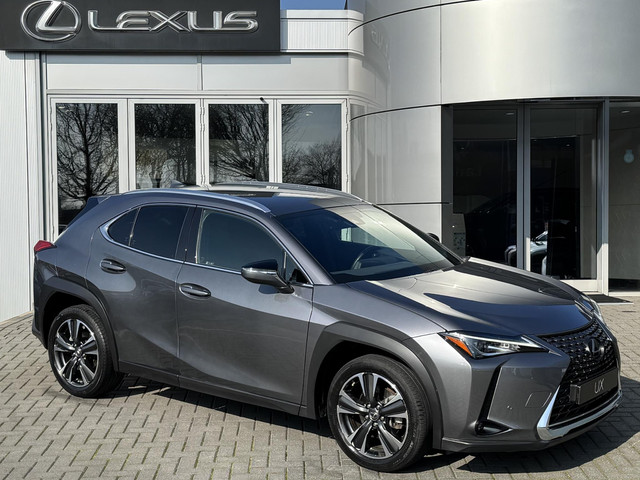 lexus-ux-250h-preference-line-el-achterklep-blind-spot-key-less-apple-carplay