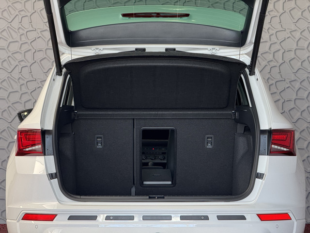 Seat Ateca CUPRA 1.5 TSI VIR.COCKPIT BEATS MATRIX LED ELEK.KLEP TREKHAAK NAVI CAMERA CARPLAY STOEL STUUR VERW. 09 2024