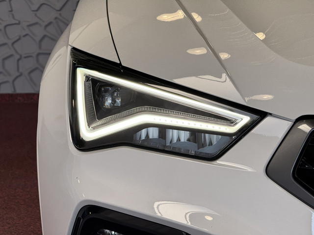 Seat Ateca CUPRA 1.5 TSI VIR.COCKPIT BEATS MATRIX LED ELEK.KLEP TREKHAAK NAVI CAMERA CARPLAY STOEL STUUR VERW. 09 2024