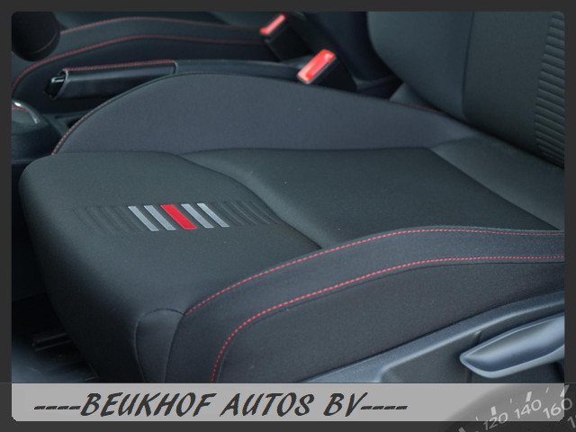 Seat Ibiza 1.0 TSI FR Business Intense Airco Navi Camera 18