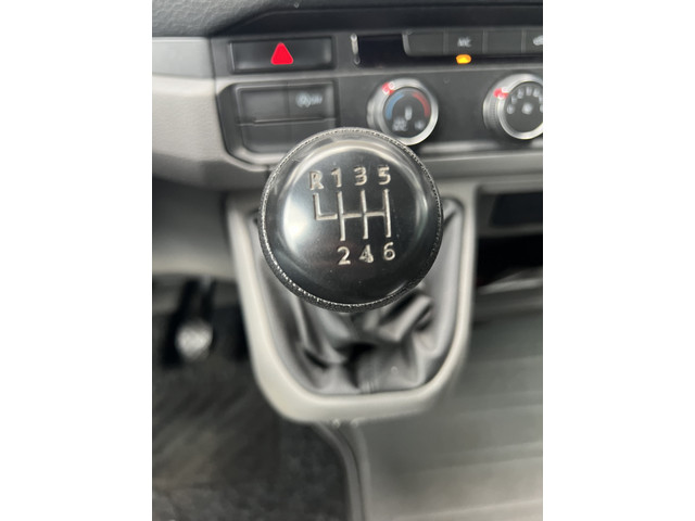 Volkswagen Crafter 35 2.0 TDI L4 Comfortline | BAKWAGEN MEUBELBAK | LAADKLEP