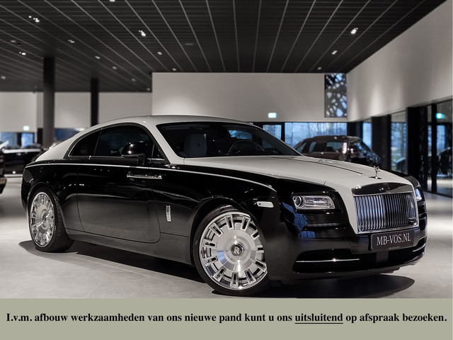 rolls-royce-wraith-6.6-v12-starlight-22-bespoke-hud-driving-assistant-full-history