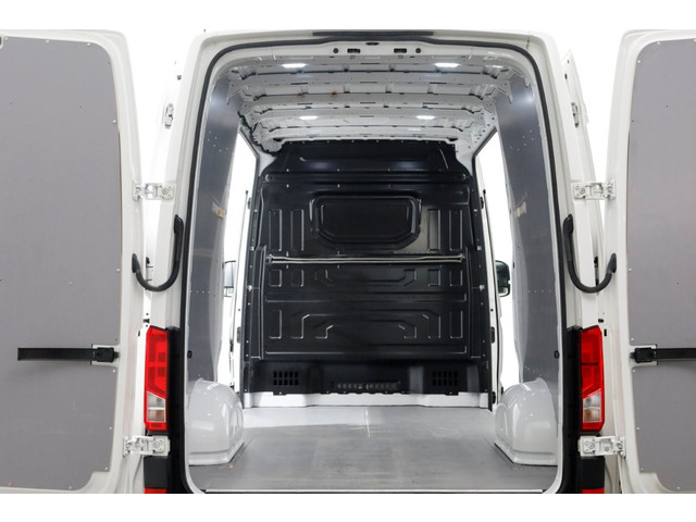 Volkswagen Crafter 35 2.0 TDI 140pk L3H3 (L2H2) Comfortline 2x Schuifdeur Navi Camera 04-2021