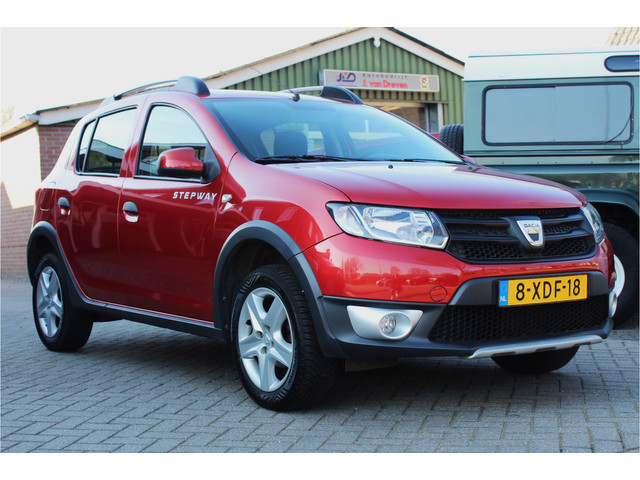 dacia-sandero-stepway-1e-eig---all-seas---airco--cruise--dakdragers--isofix-