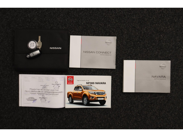 Nissan Navara 2.3 dCi Optima Double Cab Trekhaak Navigatie Rondomzicht Camera Origineel NL