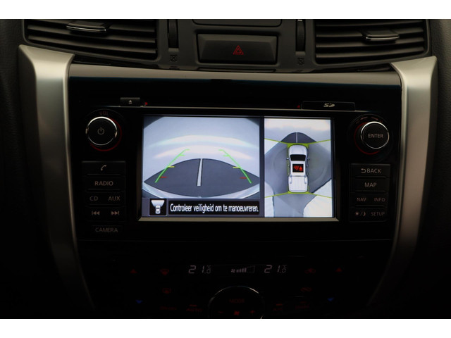 Nissan Navara 2.3 dCi Optima Double Cab Trekhaak Navigatie Rondomzicht Camera Origineel NL