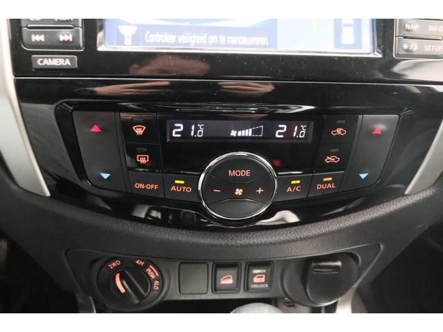 Nissan Navara 2.3 dCi Optima Double Cab Trekhaak Navigatie Rondomzicht Camera Origineel NL