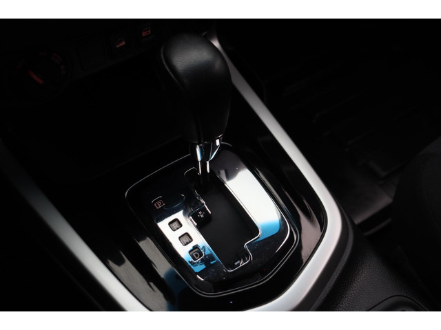 Nissan Navara 2.3 dCi Optima Double Cab Trekhaak Navigatie Rondomzicht Camera Origineel NL
